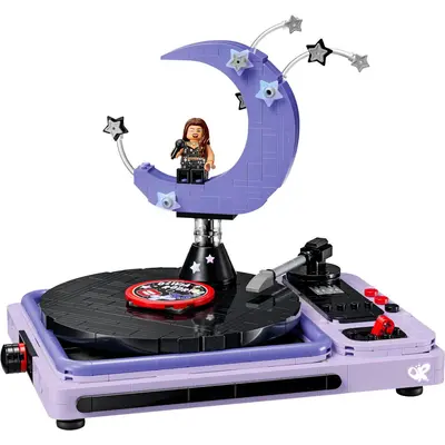 Olivia Rodrigo’s Concert Moon