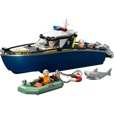 Police Boat Chase