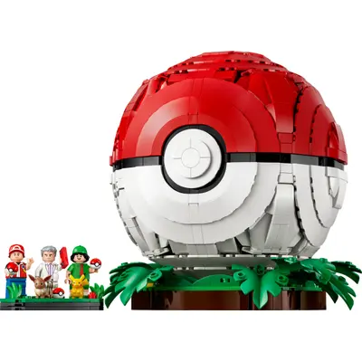 Iconic Trainer Moments Poké Ball